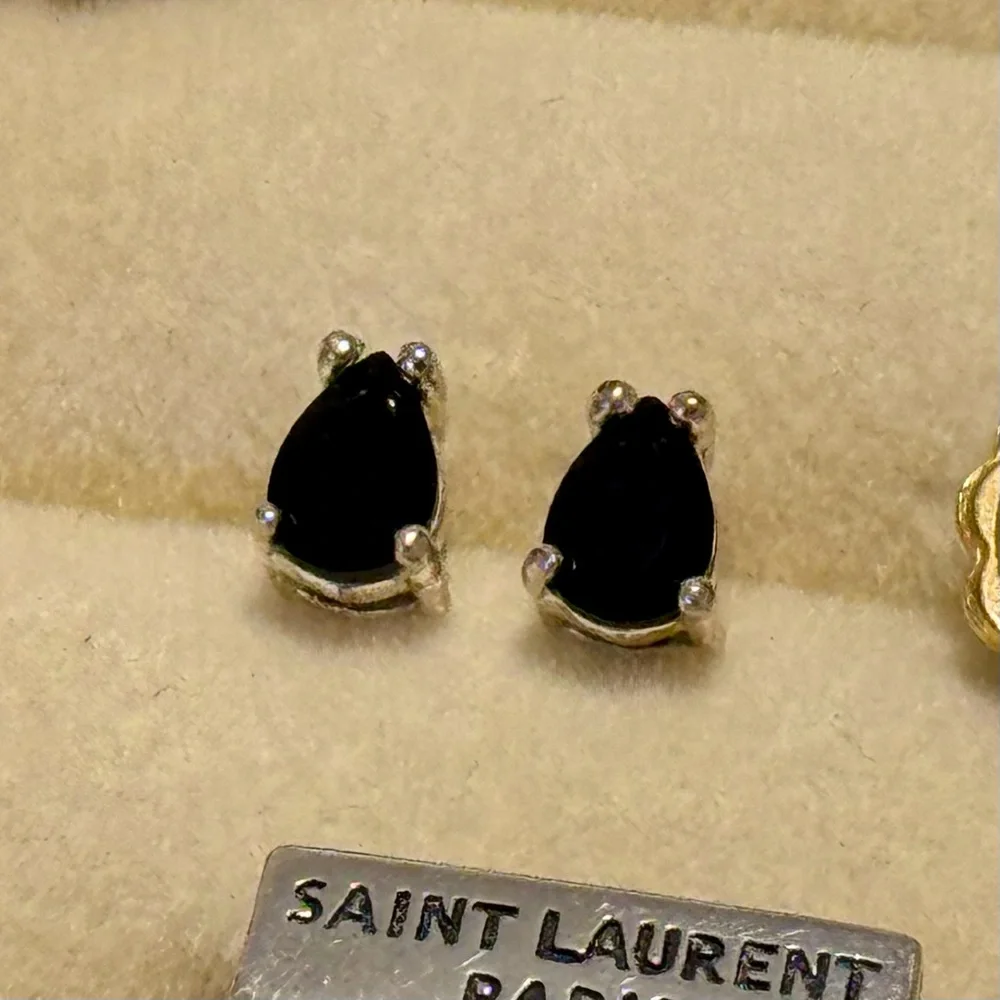 Natural Blue Sapphire and Sterling Silver Pear-Shape Earrings Genuine Gemstones - Picture 5 of 9